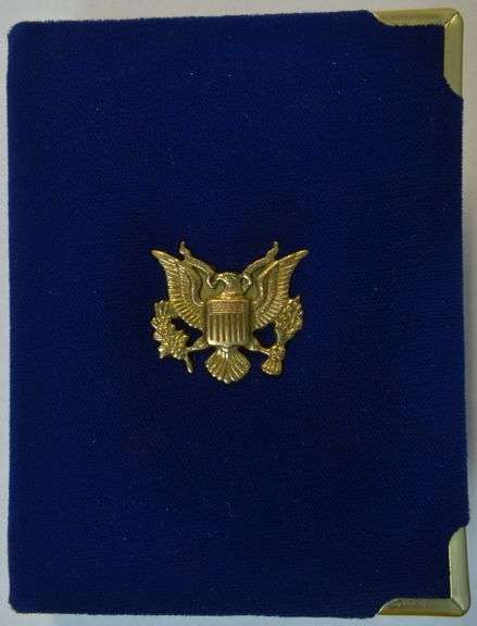 Superb Ultra Cameo Proof 1988 $50 1oz Gold Eagle. Velvet box/COA