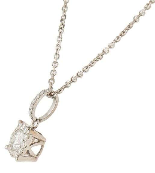 0.80ctw Round Diamond Halo Pendant Necklace in 14K