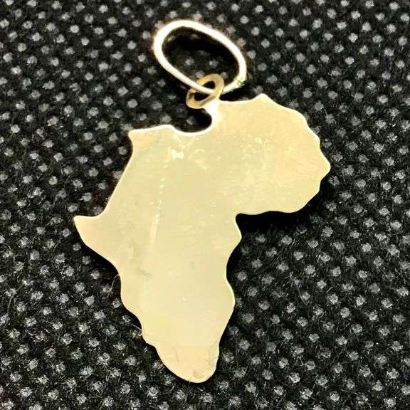 18K Yellow Gold Africa Pendant