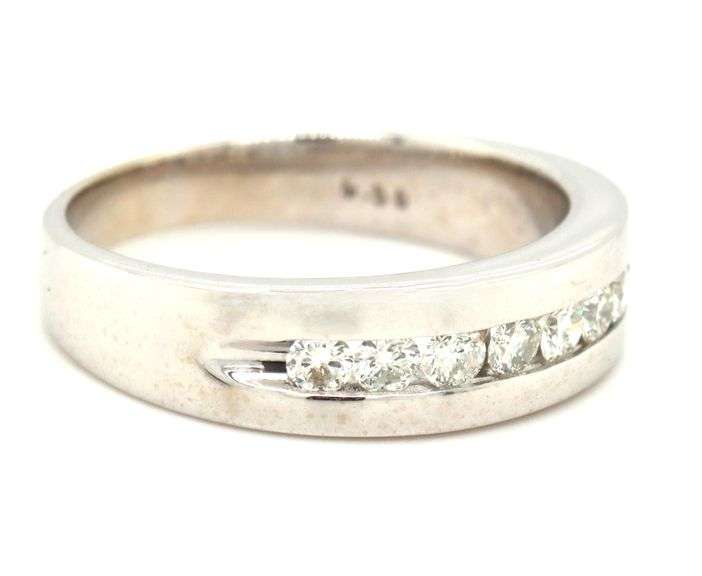 Stunning 14K WG Unisex Diamond Band