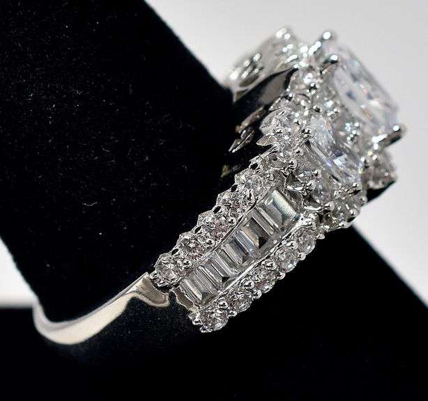 CZ Gemstone Cluster Ring in 925 Sterling Silver