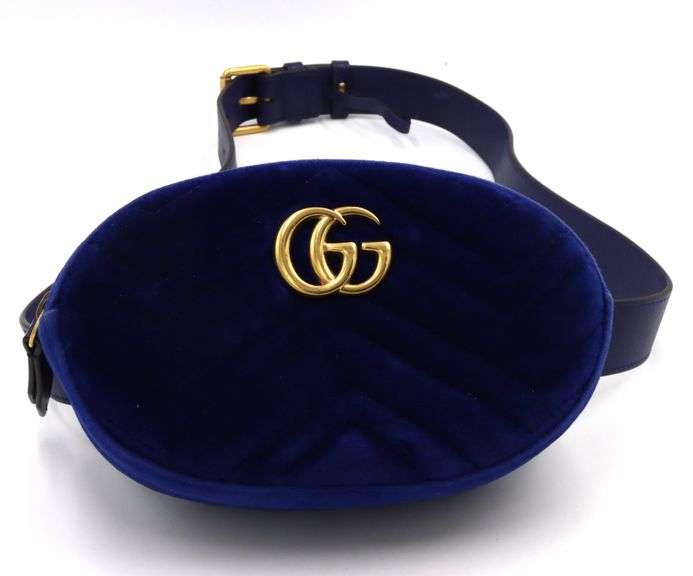 GG Marmont Crossbody Velvet Belt Bag