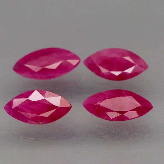 Fantastic 4.49ct set of MARQUISE CUT Burmese Rubies!