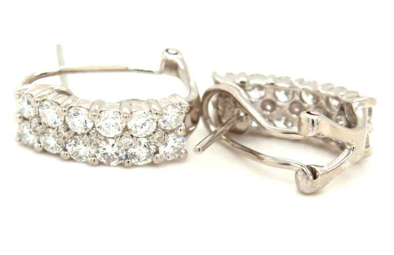 14kt White gold 1.60ctw double row diamond earrings