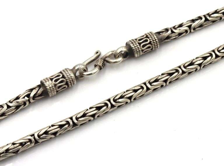 Lot of Vintage 925 sterling silver Byzantine necklace and ring