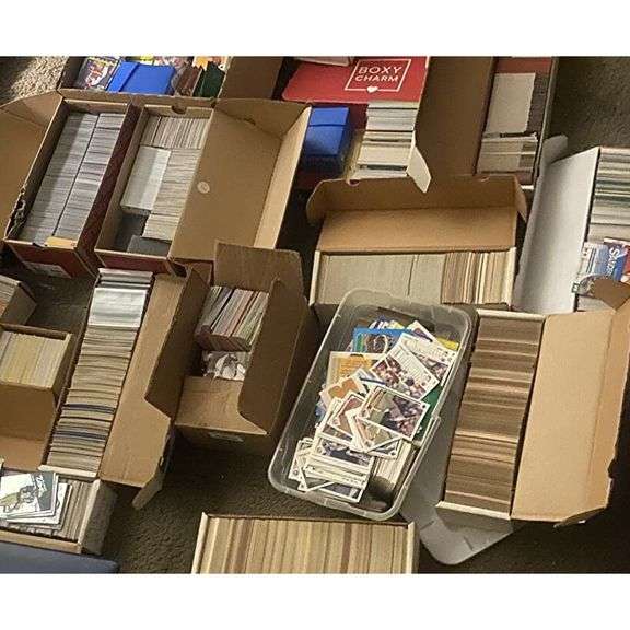 100 NFL Football Cards 1980s & 1990s