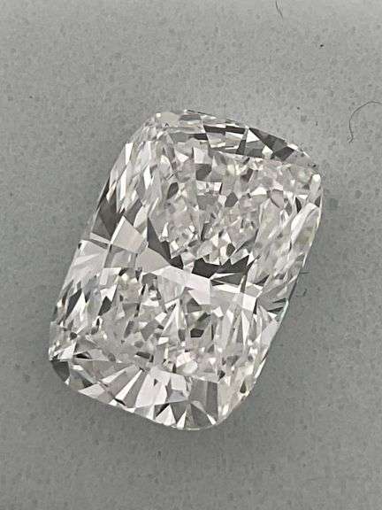 4.00 CARAT LOOSE DIAMOND - CUSHION CUT
