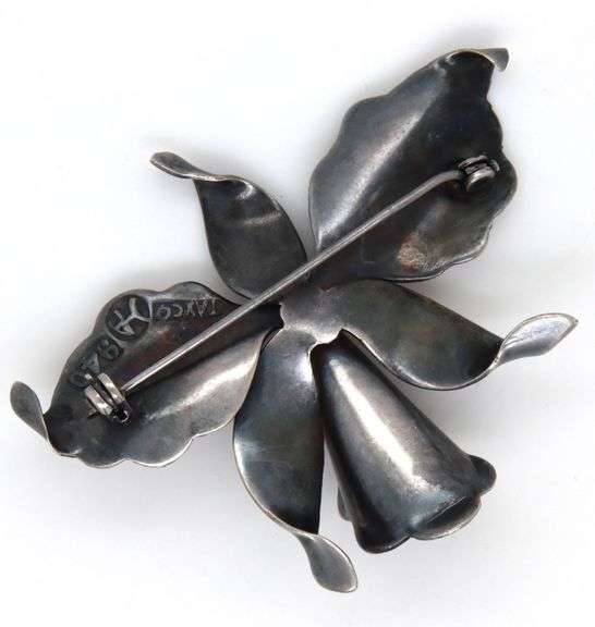 925 Sterling silver Taxco Hector Aguilar flower brooch