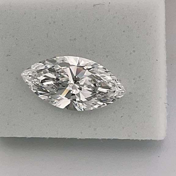 I.G.I CERTIFIED 1.55 CARAT MARQUISE CUT LAB GROWN DIAMOND