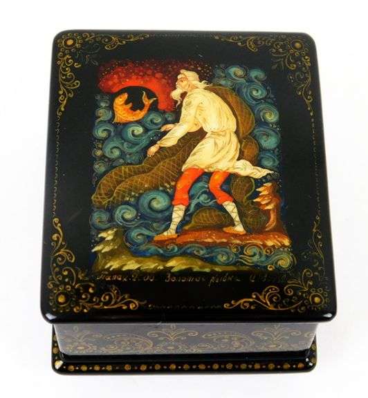 Vintage Artist Signed Handpainted Russian Box