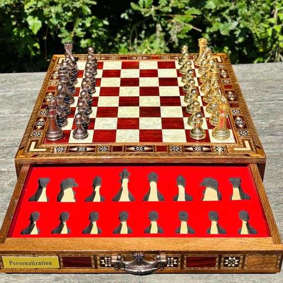 Luxury Chess Set with Metal Pieces and Wooden Storage Board
