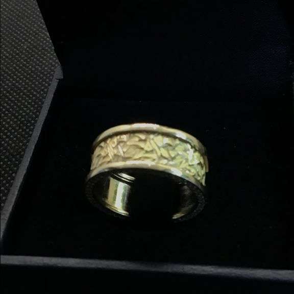 14K Yellow Gold Antique Band