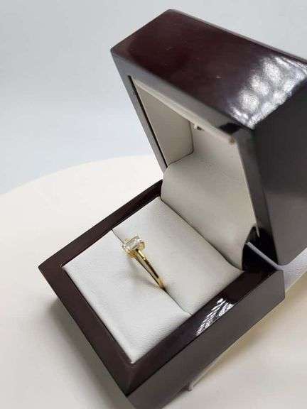 14K gold with 0.60 ctw D, VVS1 lab grown diamond ring