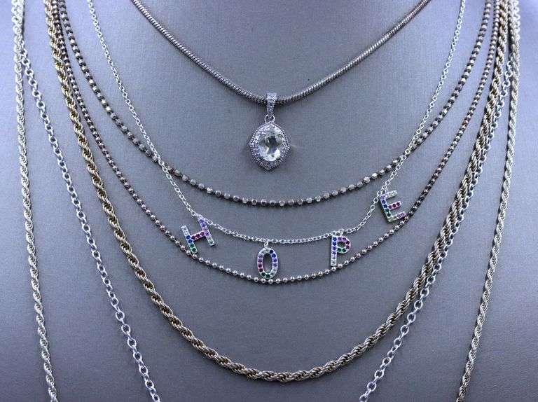 Group lot of 7 vintage 925 sterling silver necklaces