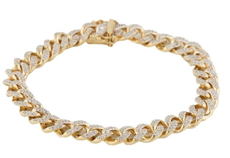 1.25ctw Pave Diamond Curb Link Bracelet in 10K