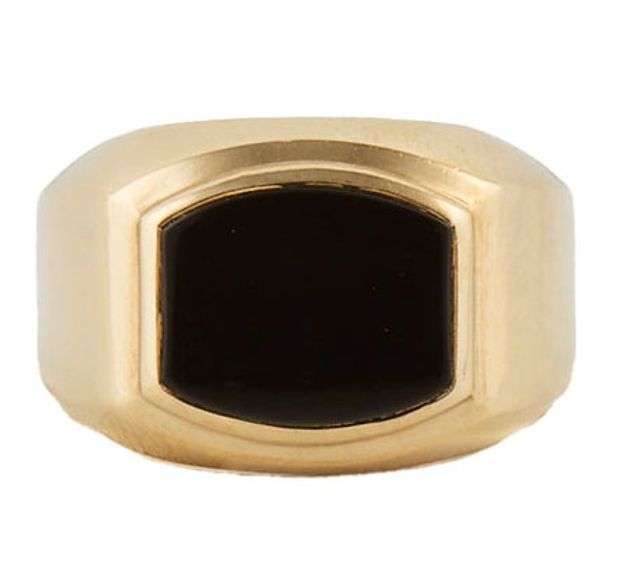Gents Black Onyx Classic Solitaire Signet Ring in 10K