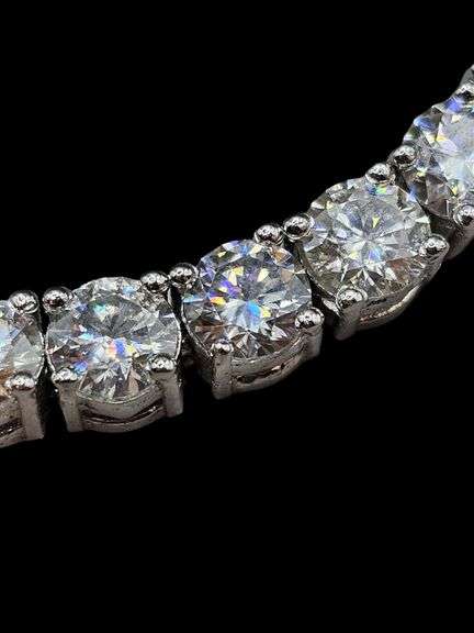 Sparkling 18 Kt White Gold Plated Lab Simulated 26 Ctw White Diamond Tennis Bracelet