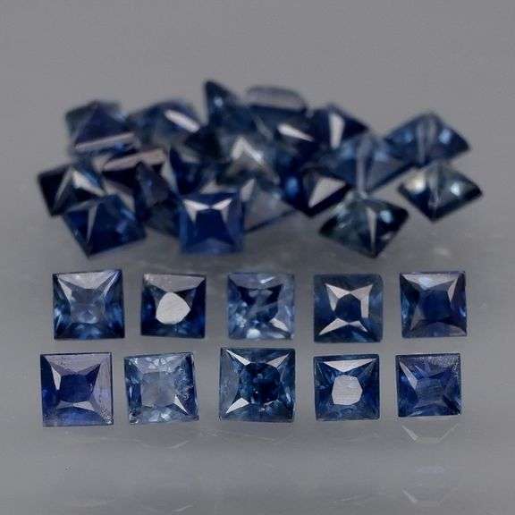 Heated only! 2.82ct top blue sapphire set!