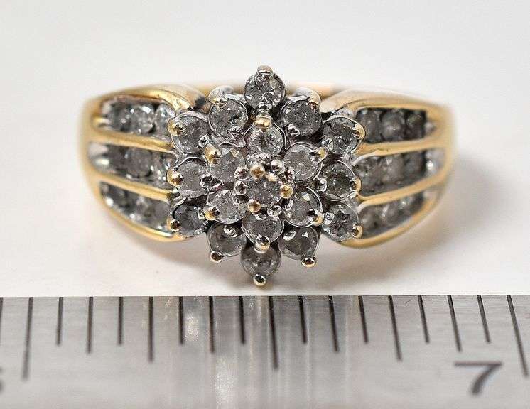 Sparkling 10K Yellow Gold Diamond Ring