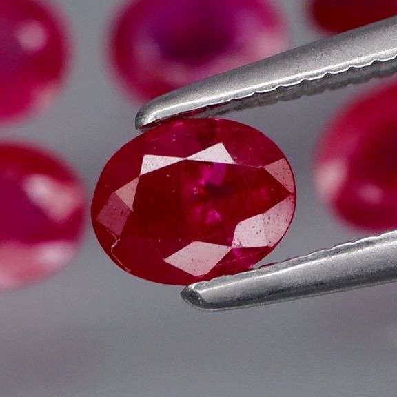 Top blood red! Translucent! 2.58ct Burmese Ruby set!!!