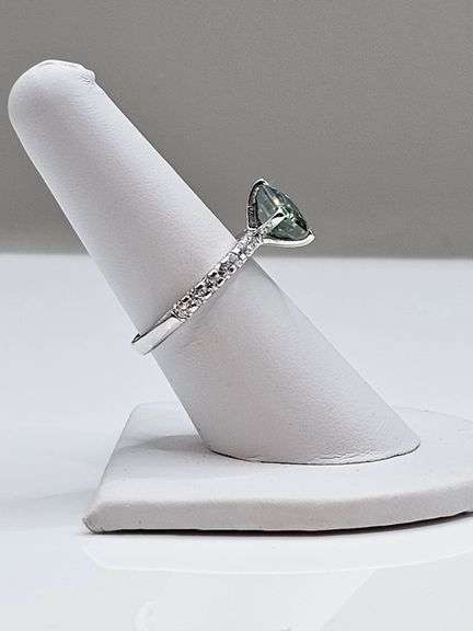 Exceptional 2.75 Ct Lab Simulated Russian Alexandrite and Diamond Asscher Cut Ring