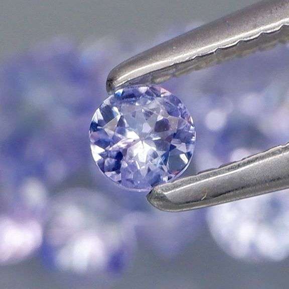Sparkling 3.01ct 31 piece Tanzanite set