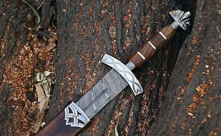 Handmade Damascus Steel Viking Sword AuthenticBlade