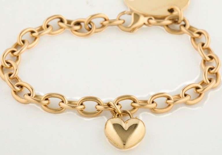Tiffany & Co. Round Disk and Heart Shaped Charm Link Bracelet in 18K