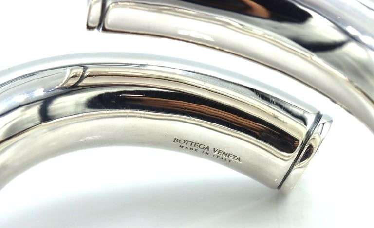 Bottega Venetta Hinged cuff bracelet