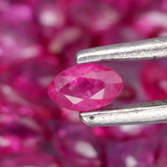 Bold 5.65ct violet red pure Ruby set -Untreated!!!