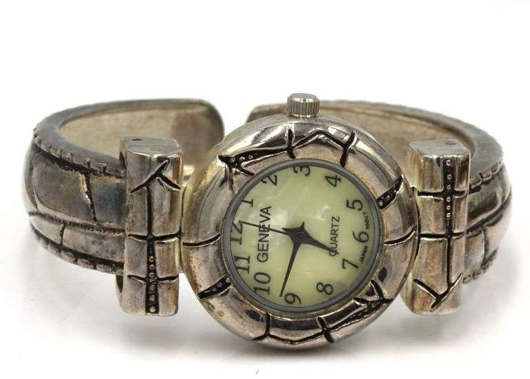 Group lot of 6 watches