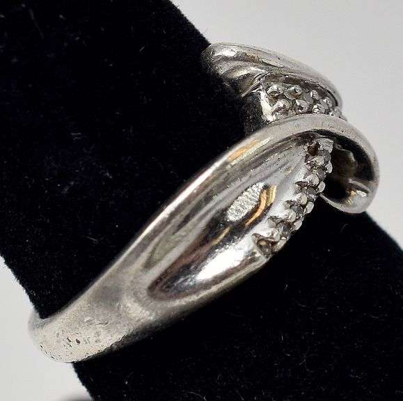 Diamond Ring in Sterling Silver