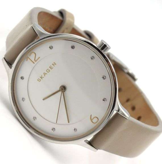 Skagen Anita white dial quartz watch