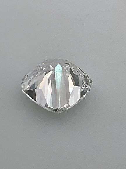 I.G.I CERTIFIED 0.96 CARAT LOOSE DIAMOND - CUSHION CUT
