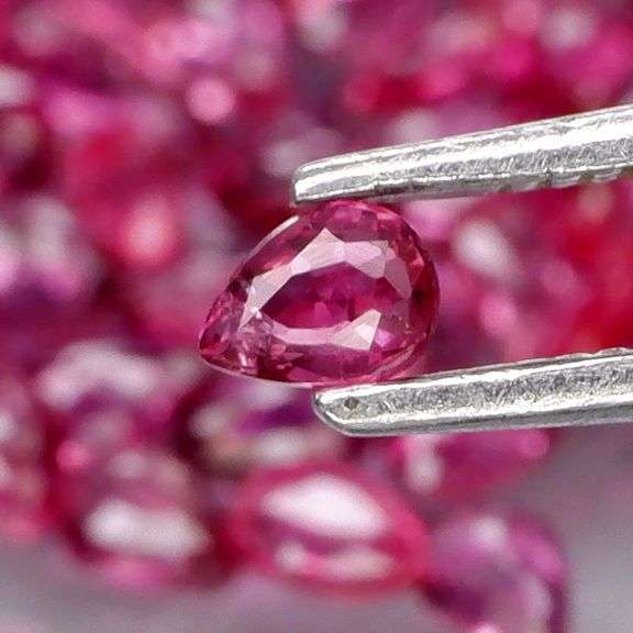 Collectors 4.16ct violet red Ruby set -Untreated!!!