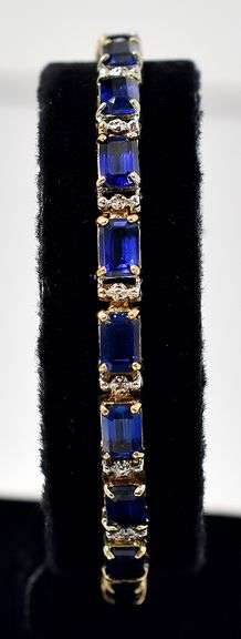 Stunning 10K Yellow Gold Blue Gemstone Bracelet