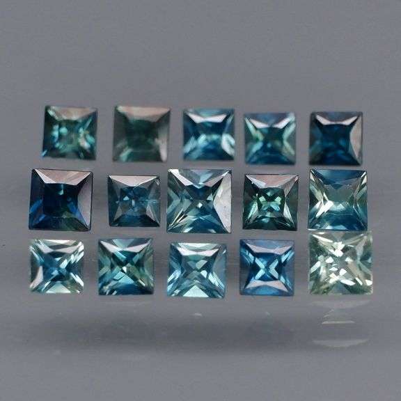 Stunning! 3.37ct set of blue green princess cut Sapphires
