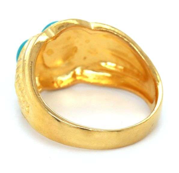 22kt Yellow gold 3 stone Turquoise ring