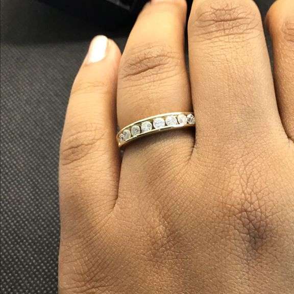 14K Yellow Gold Round Brilliant Cut Diamond Wedding Band