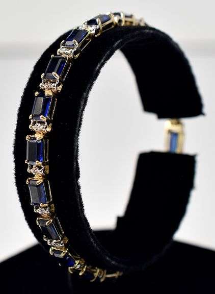 Stunning 10K Yellow Gold Blue Gemstone Bracelet