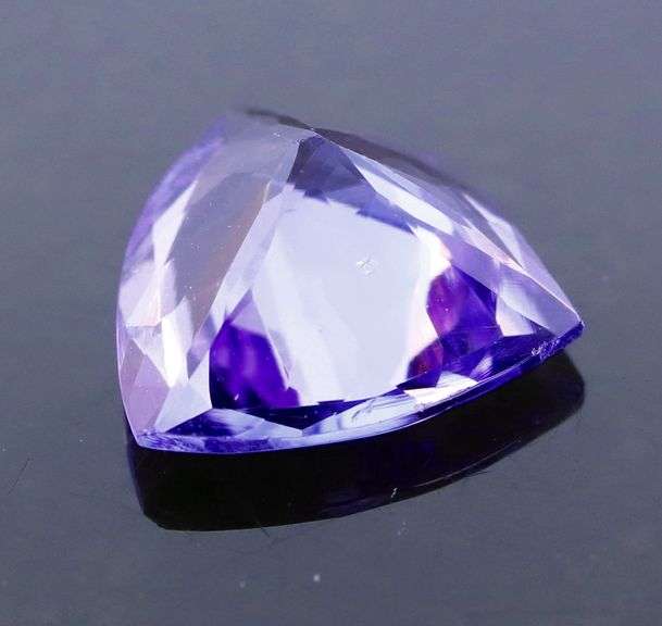 AA color! Incredible size! 2.08ct Tanzanite!!!