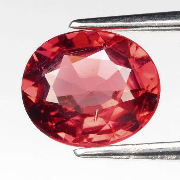 Look at this 1.74ct pink Pyrope Garnet! It's real!