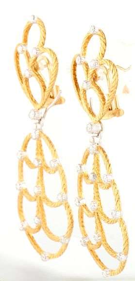 Buccellati Ondine 1.00ctw Diamond Day Night Dangle Earrings in 18K
