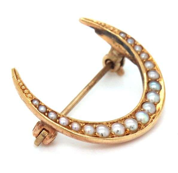 14kt Yellow gold Cresent moon seed pearl pin brooch