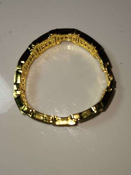 Huge 95.4 Gram Brilliant 14 K Yellow Gold Plated 35 Ctw Simulated Diamond Saratoga Link Bracelet