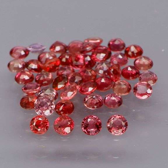 Untreated! 3.58ct dusty rose Sapphire set