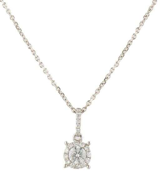 0.80ctw Round Diamond Halo Pendant Necklace in 14K