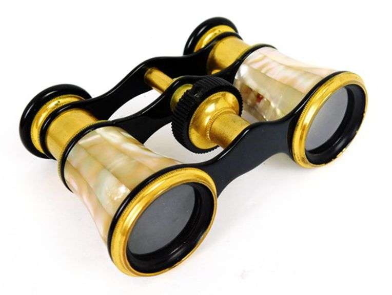 French LeMaire Paris Mother of Pearl Opera Glasses