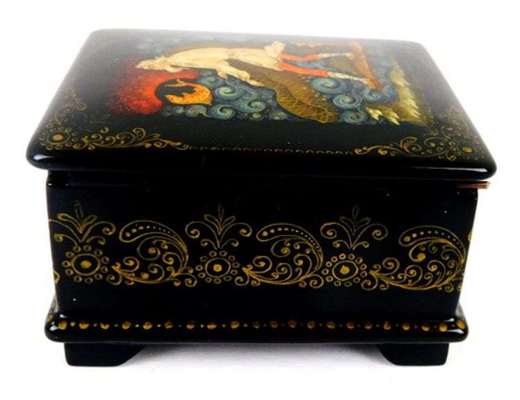 Vintage Artist Signed Handpainted Russian Box
