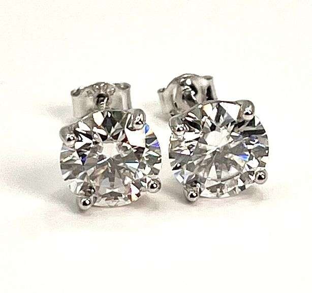 Sparkling 2 Ct White Lab Simulated Diamond Earrings